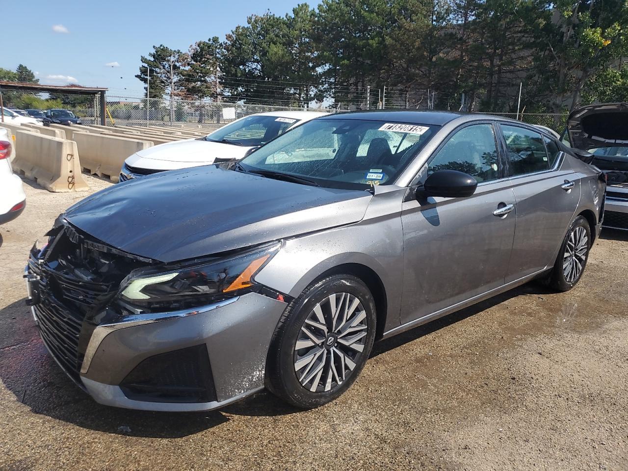 2024 NISSAN ALTIMA SV