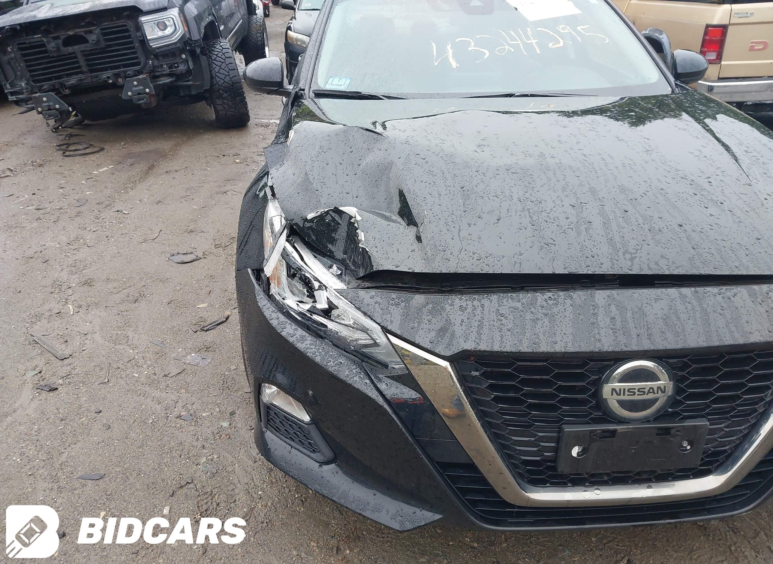 2021 NISSAN ALTIMA SR FWD