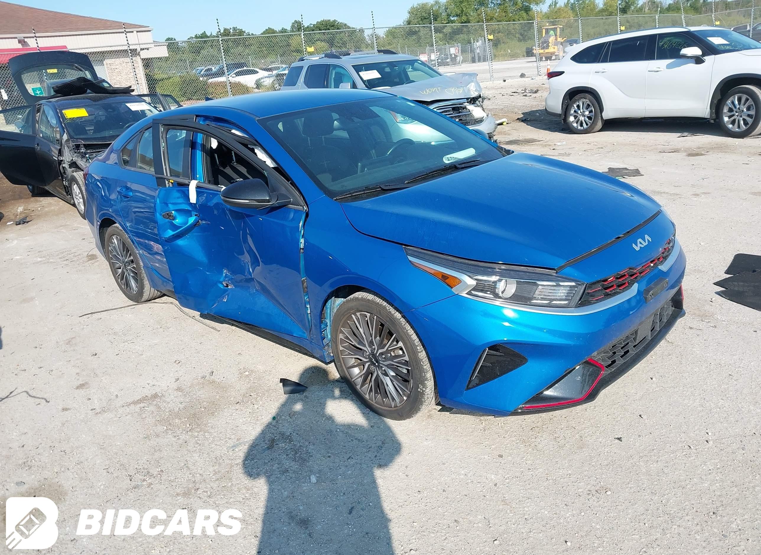 2024 KIA FORTE GT-LINE