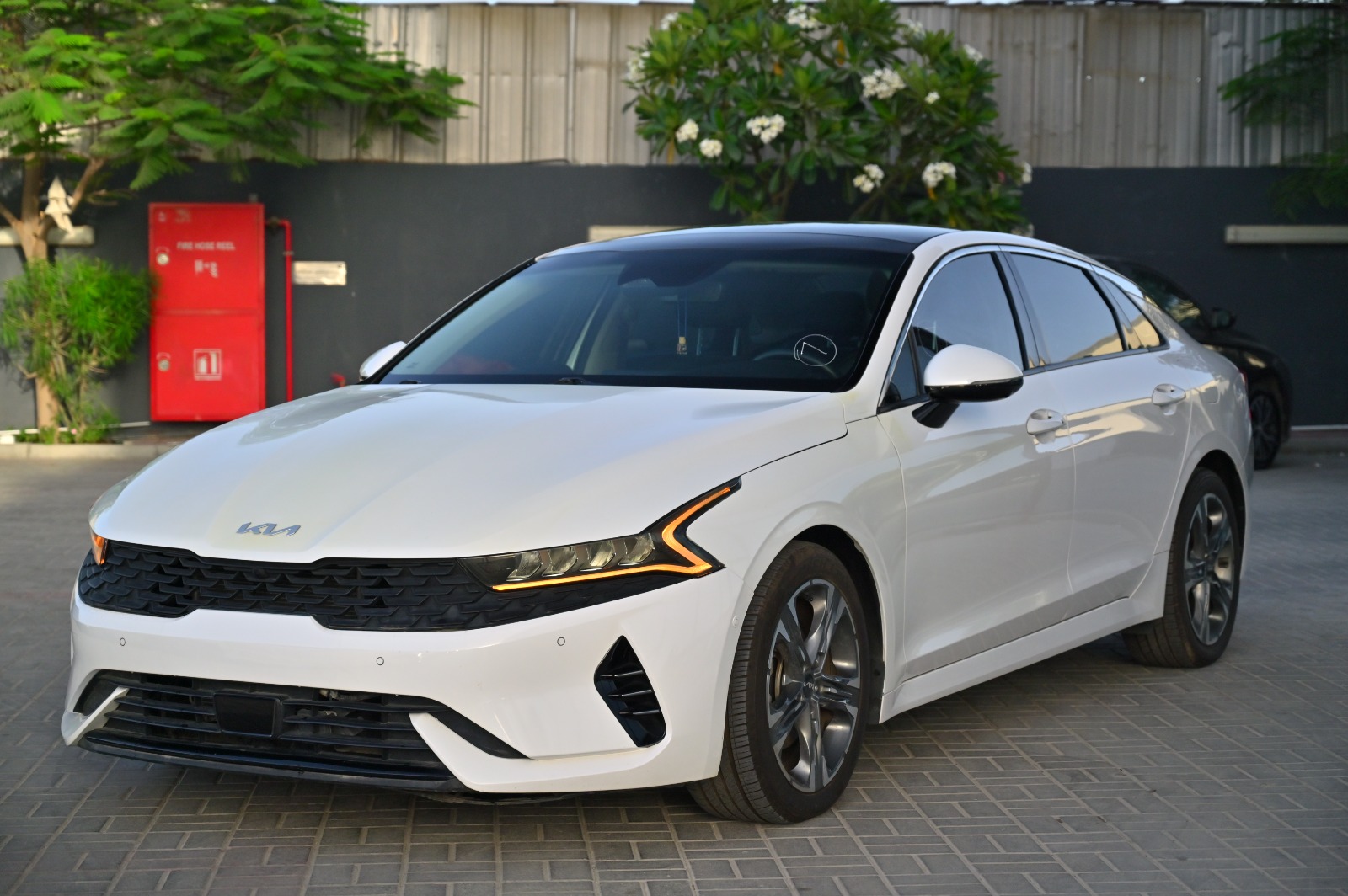 2022 KIA K5 EX