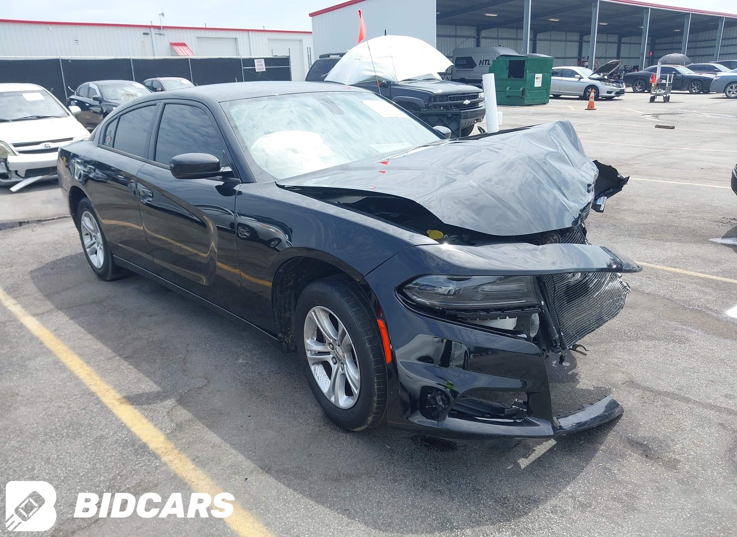 2017 DODGE CHARGER SE RWD