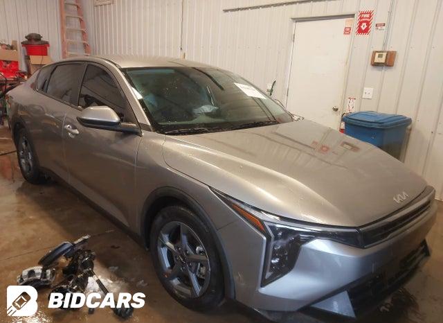 2025 KIA K4 LXS