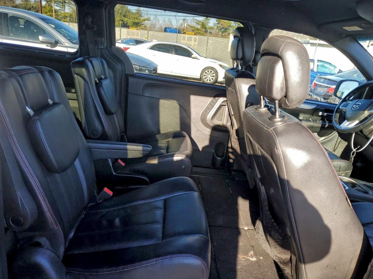 2017 DODGE GRAND CARAVAN GT