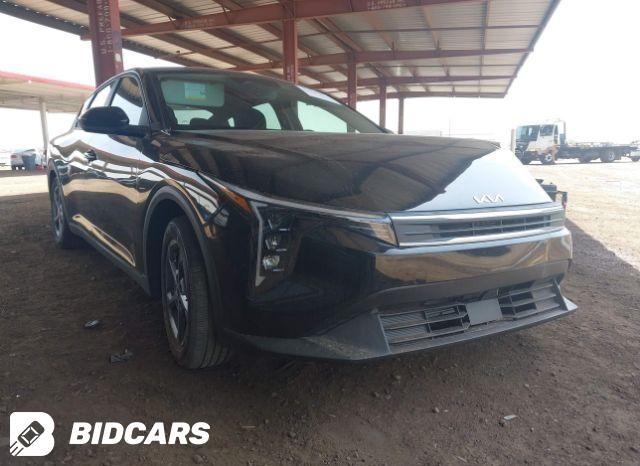 2025 KIA K4 LXS