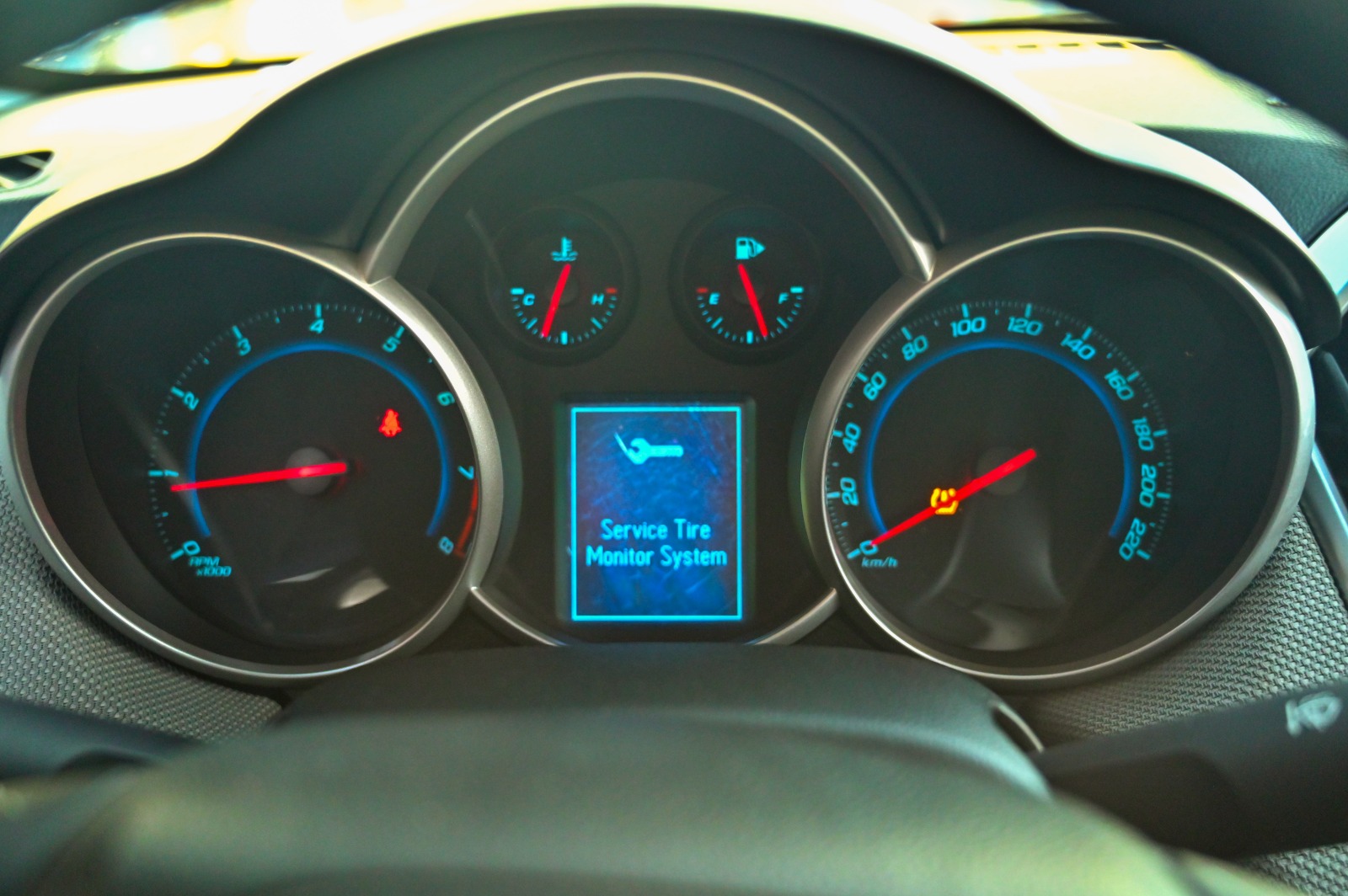 2017 CHEVROLET CRUZE