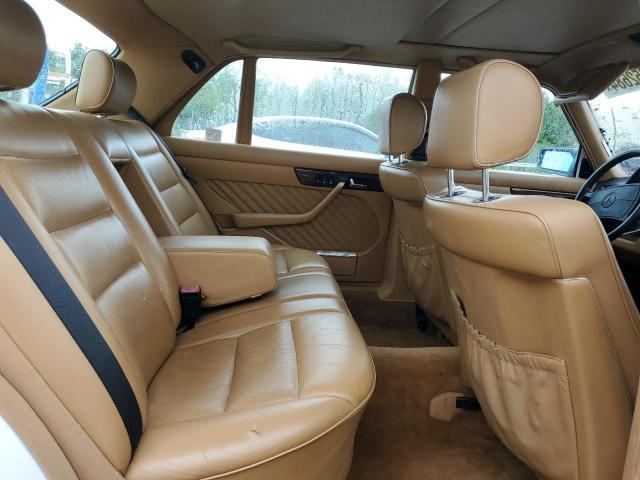 1991 MERCEDES-BENZ 560 SEL