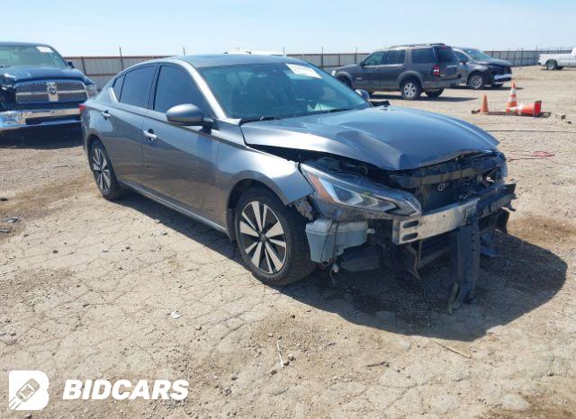 2019 NISSAN ALTIMA SV