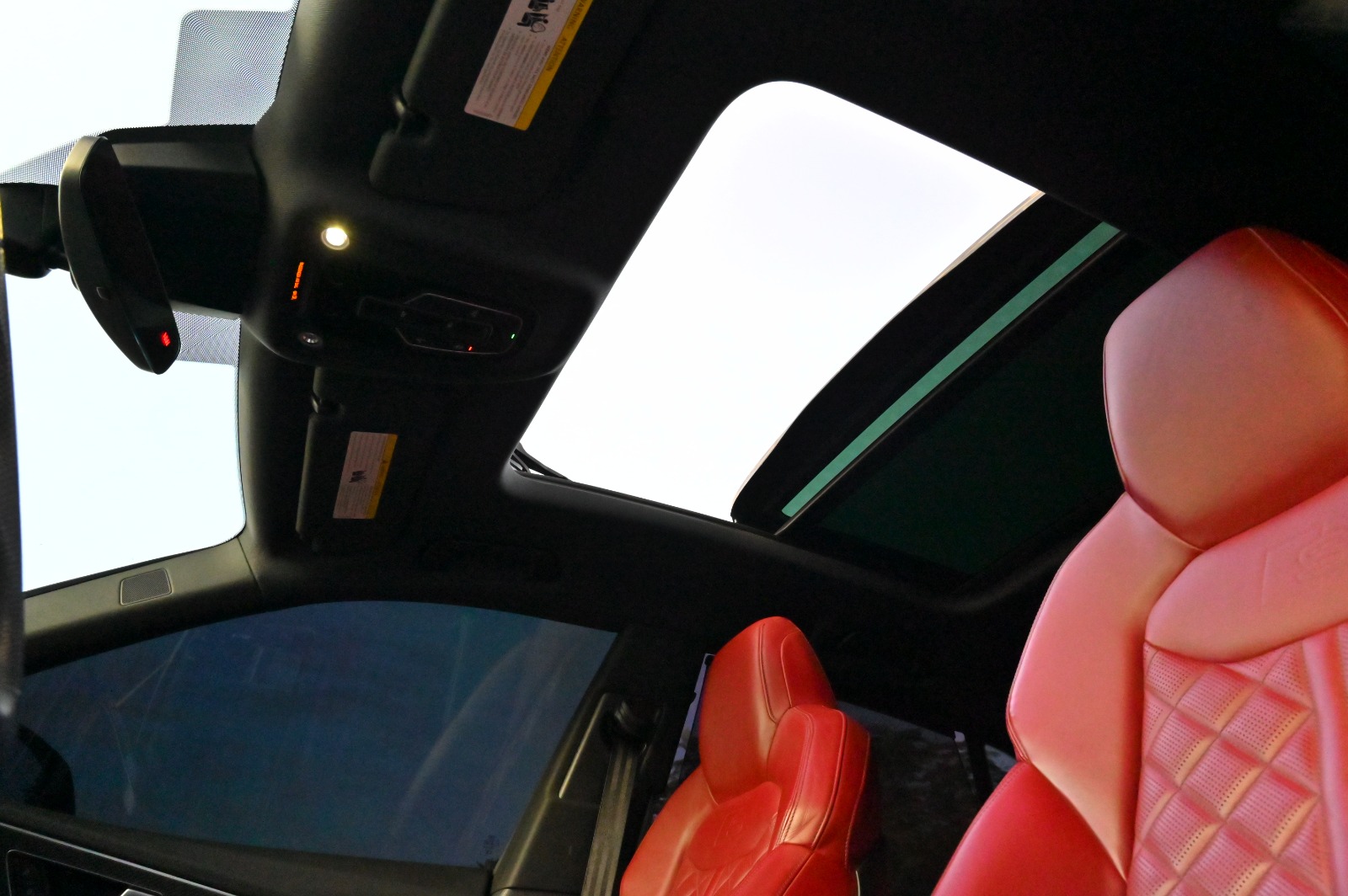 2024 AUDI SQ8 PREMIUM PLUS