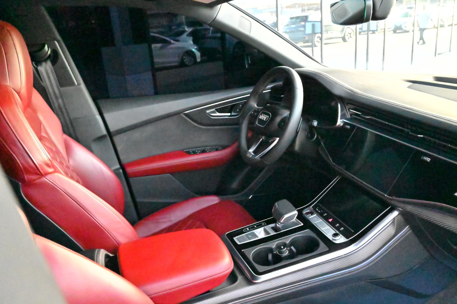 2024 AUDI SQ8 PREMIUM PLUS