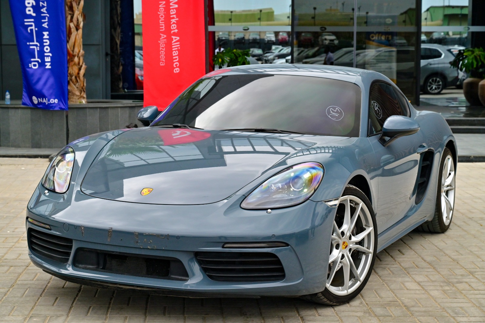 2018 PORSCHE PANAMERA