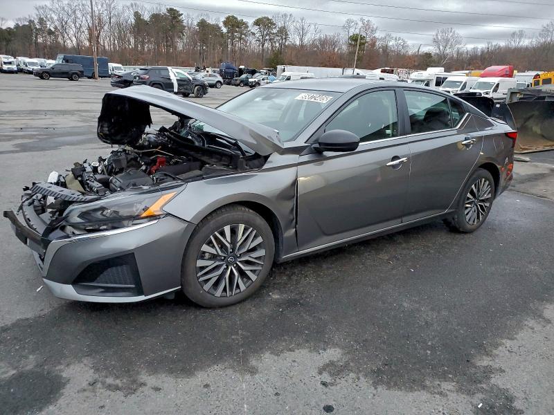 2024 NISSAN ALTIMA SV